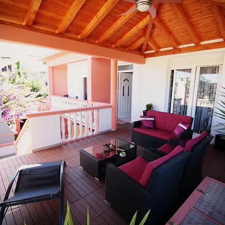 Long Island Luxury Residence, Dugi Otok-private Parking,next To Apartment Sali