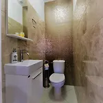 Long Island Luxury Residence, Dugi Otok-private Parking,next To アパート サリ