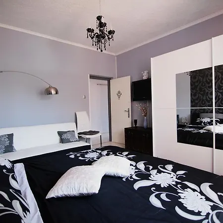 Long Island Luxury Residence, Dugi Otok-private Parking,next To Apartamento *
