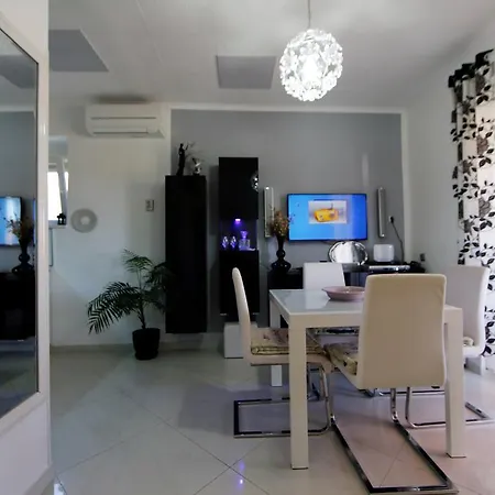 Apartamento Long Island Luxury Residence, Dugi Otok-private Parking,next To