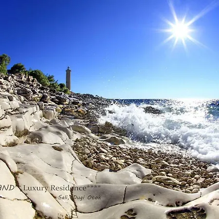 Long Island Luxury Residence, Dugi Otok-private Parking,next To Apartamento *